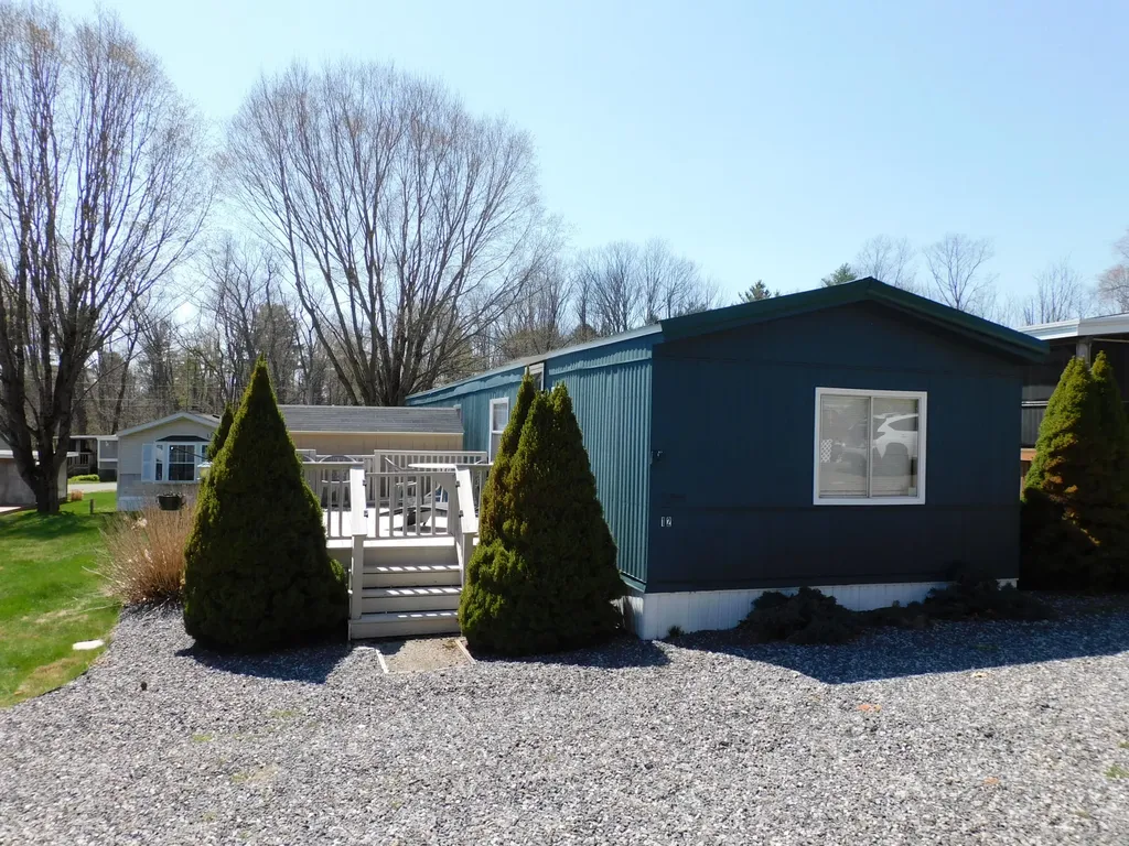744 S Us Route 1 York ME 03909