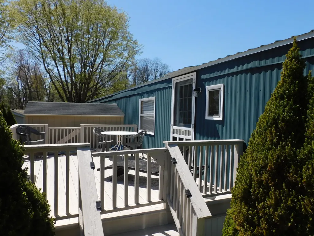 744 S Us Route 1 York ME 03909