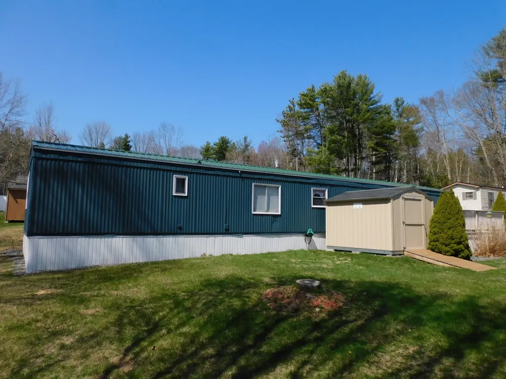 744 S Us Route 1 York ME 03909