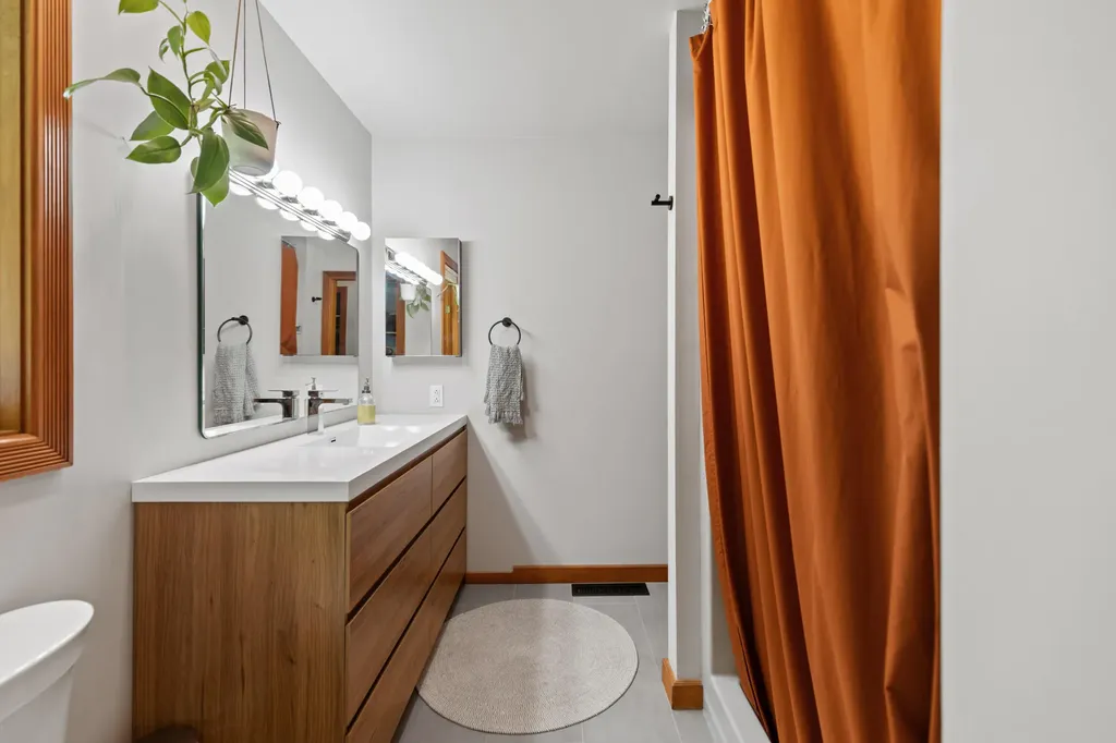 10 Sabino Road West Bath ME 04530