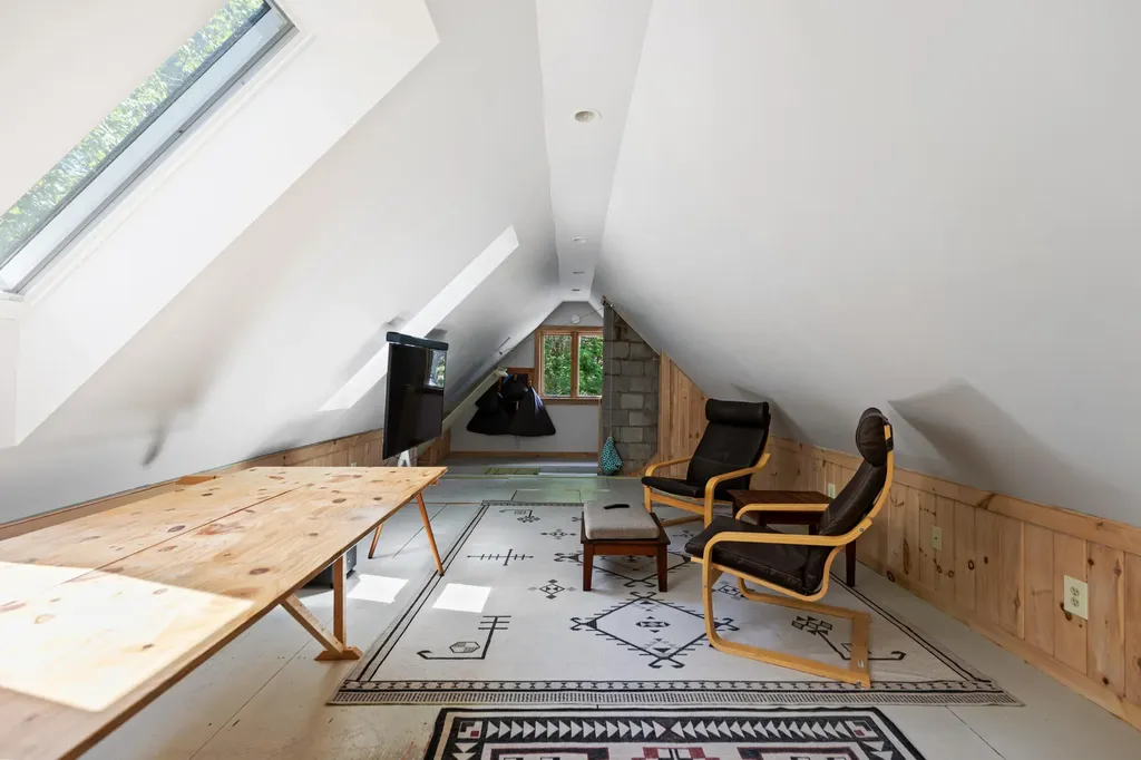 10 Sabino Road West Bath ME 04530