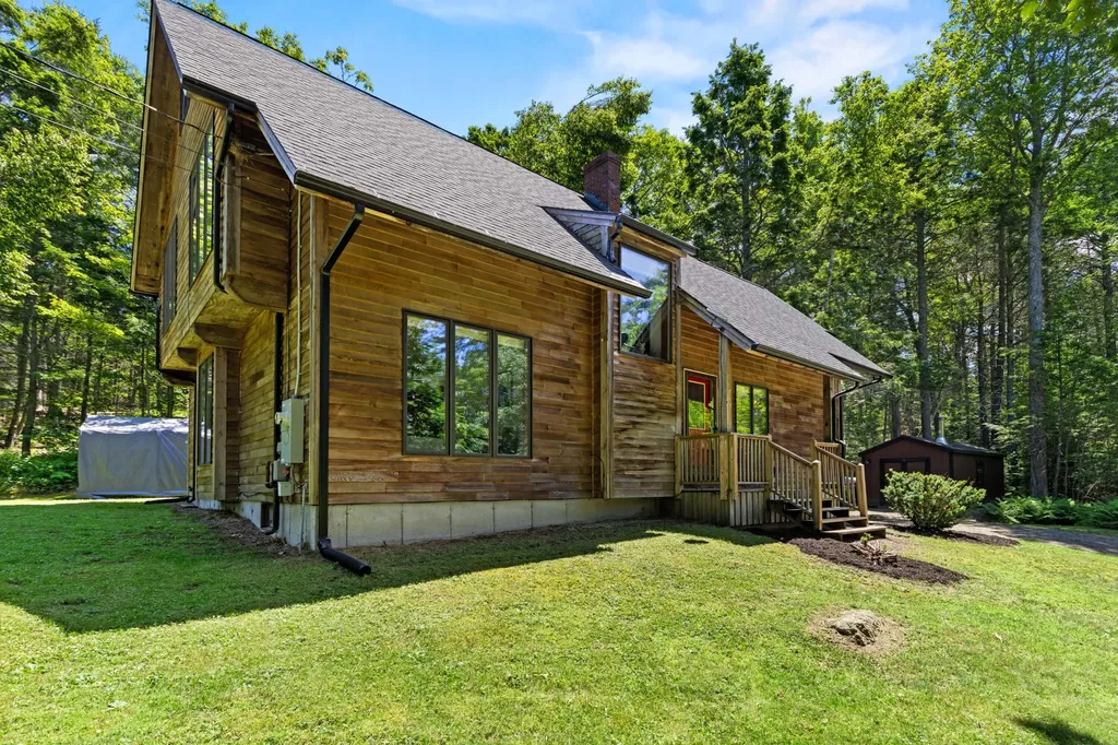 10 Sabino Road West Bath ME 04530