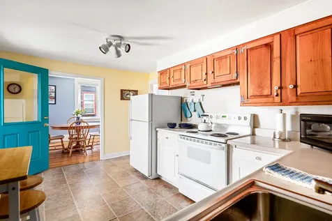 19 Orange Street Rockland ME 04841