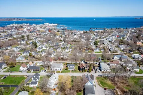 19 Orange Street Rockland ME 04841