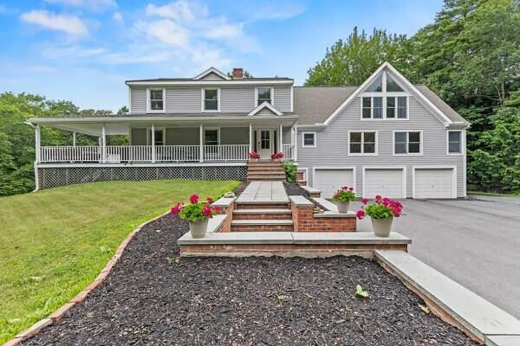 319 Harris Road Cumberland ME 04021