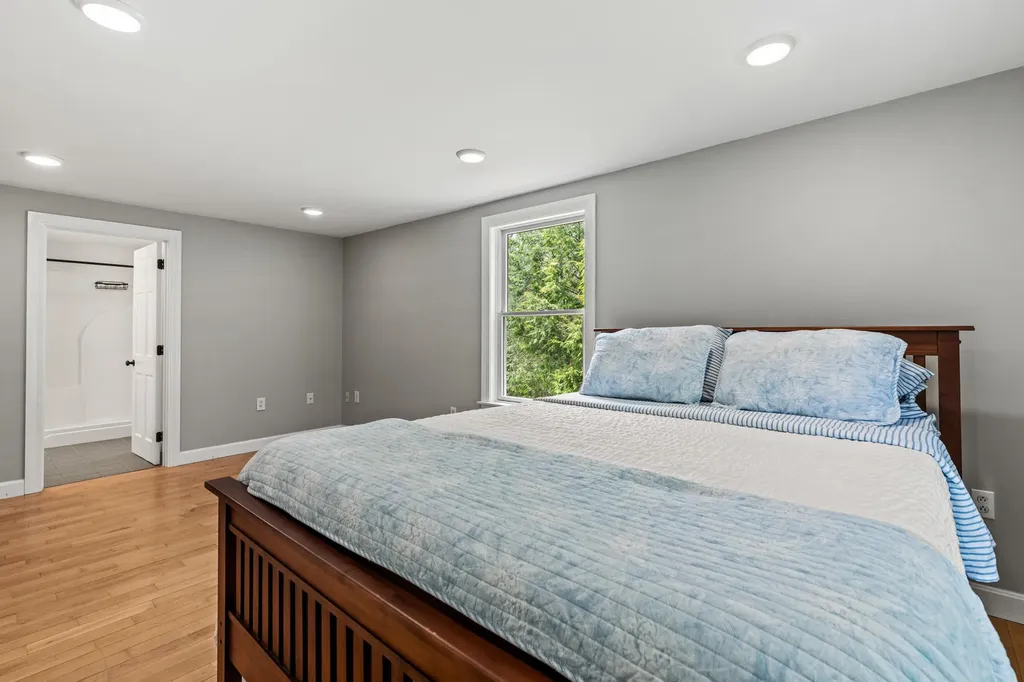319 Harris Road Cumberland ME 04021