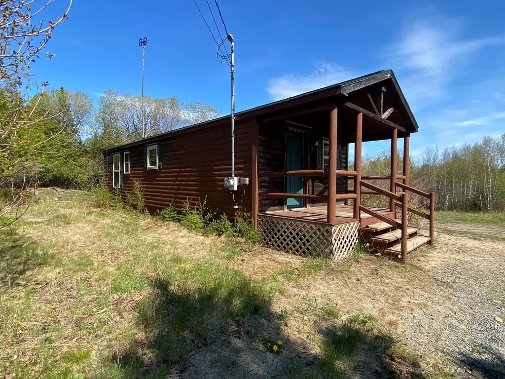 16 Crane Road Winter Harbor ME 04693
