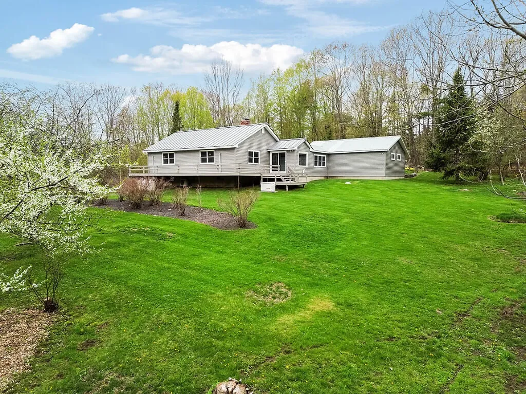 222 Ward Road Augusta ME 04330