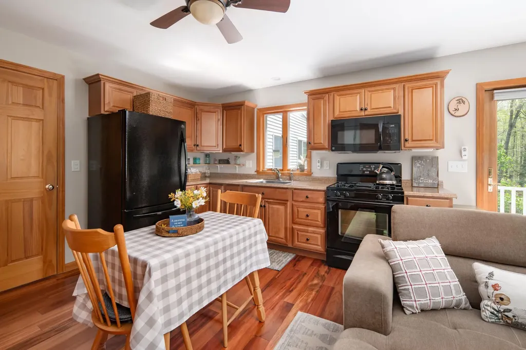 19 Hemlock Ridge Lane York ME 03909