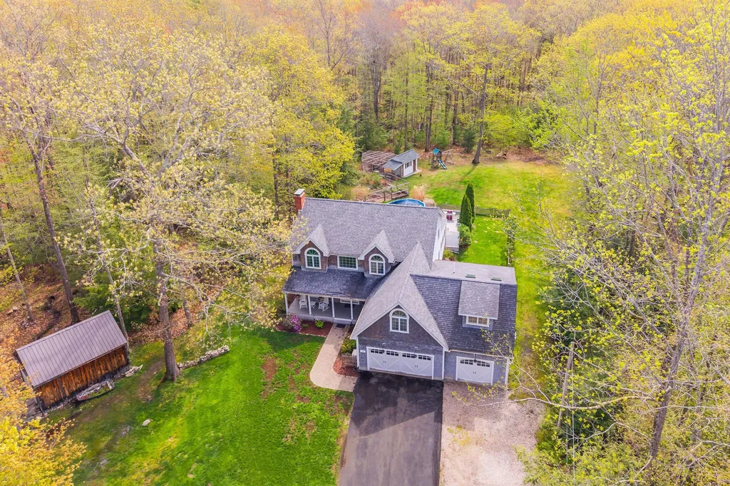 19 Hemlock Ridge Lane York ME 03909