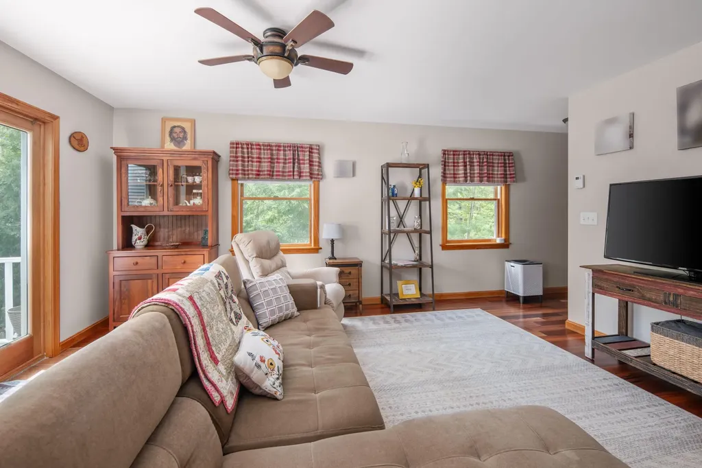 19 Hemlock Ridge Lane York ME 03909