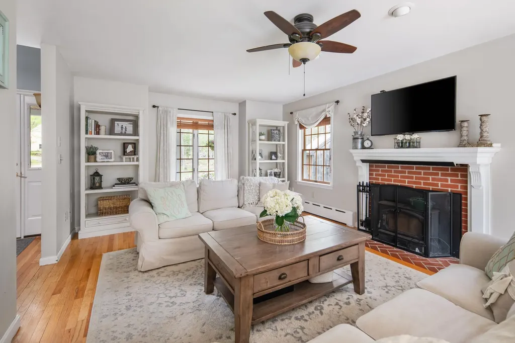 19 Hemlock Ridge Lane York ME 03909