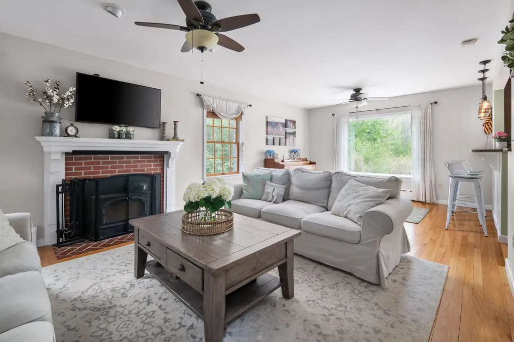 19 Hemlock Ridge Lane York ME 03909