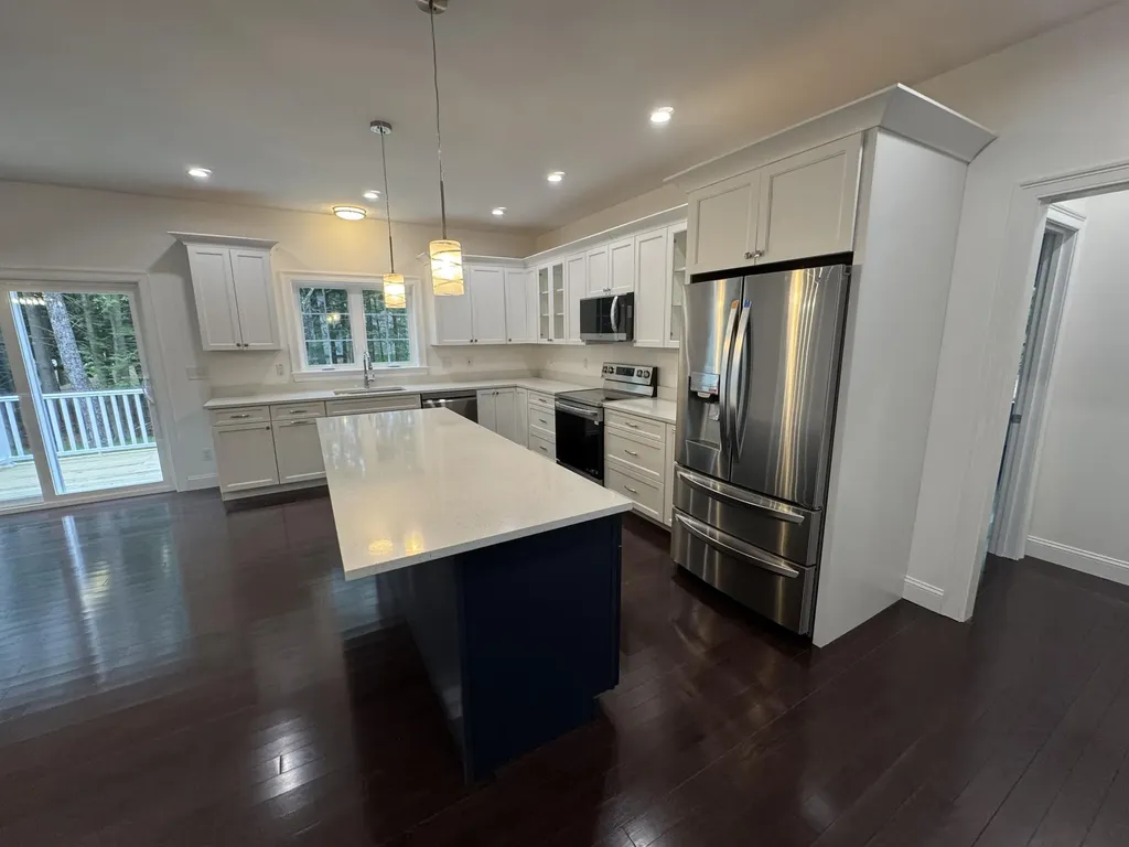 14 Macadamia Lane Lewiston ME 04240