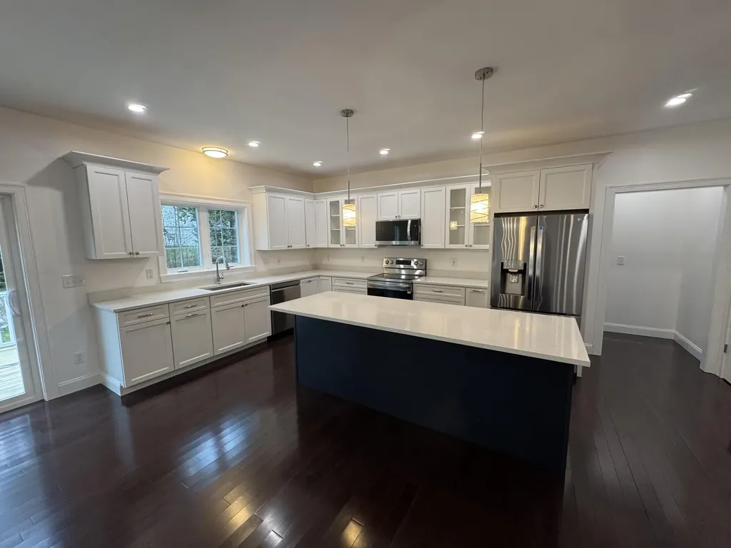 14 Macadamia Lane Lewiston ME 04240