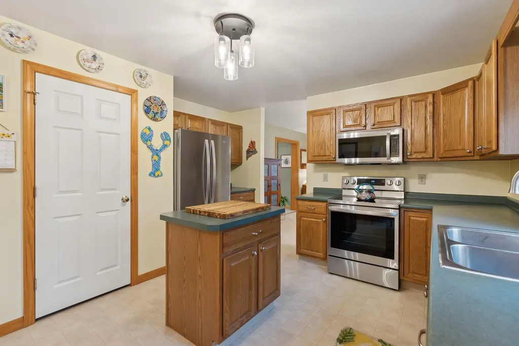 30 Piper Farm Road Brunswick ME 04011