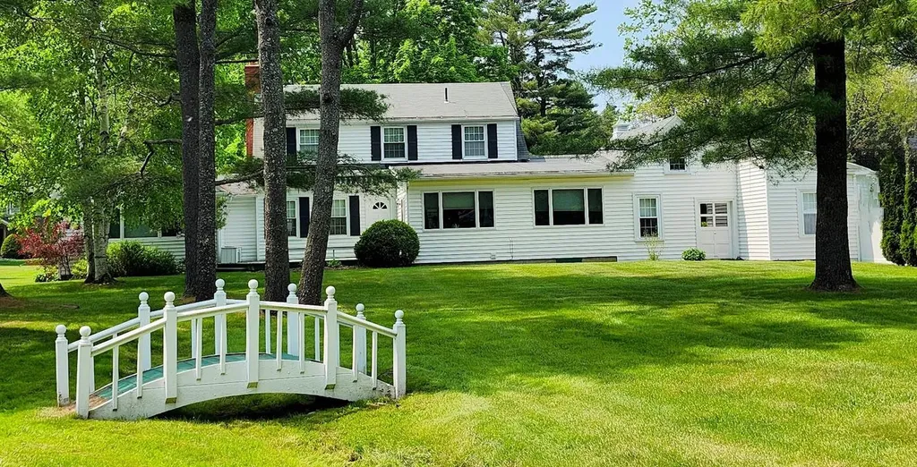 36 Dunning Boulevard Bangor ME 04401