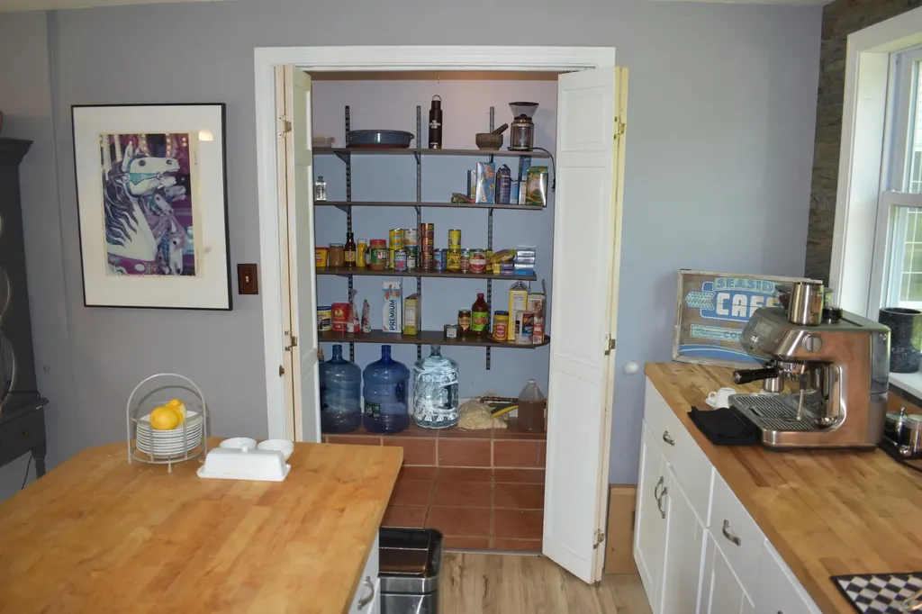 31 Gray Road North Yarmouth ME 04097