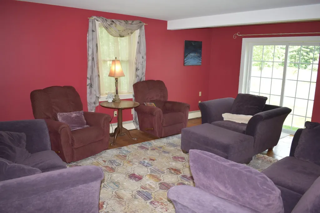 31 Gray Road North Yarmouth ME 04097