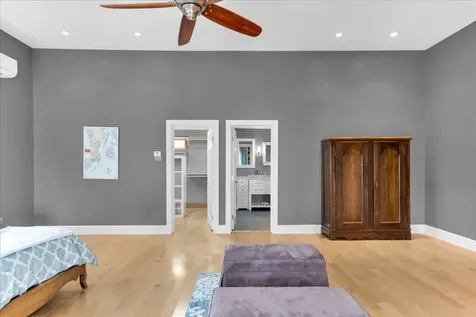 86 Water Street Castine ME 04421
