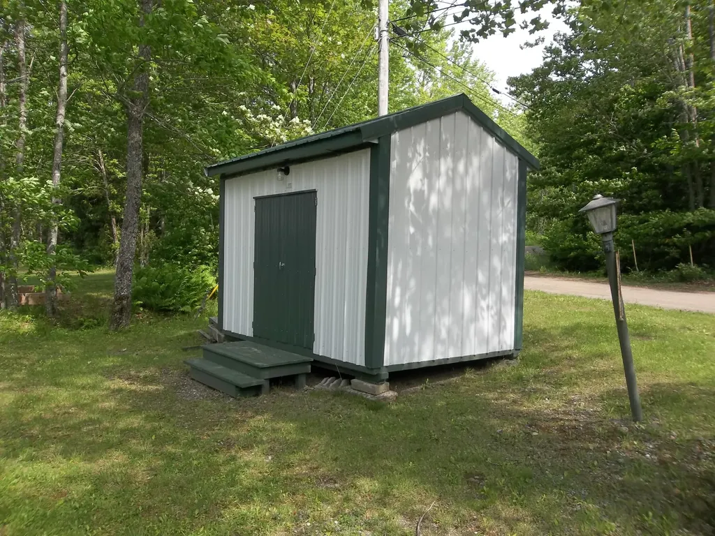 41 Hickory Lane Alexander ME 04694