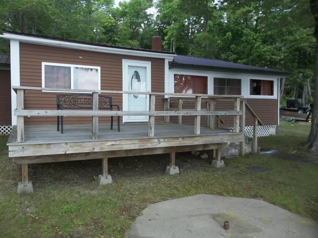 41 Hickory Lane Alexander ME 04694