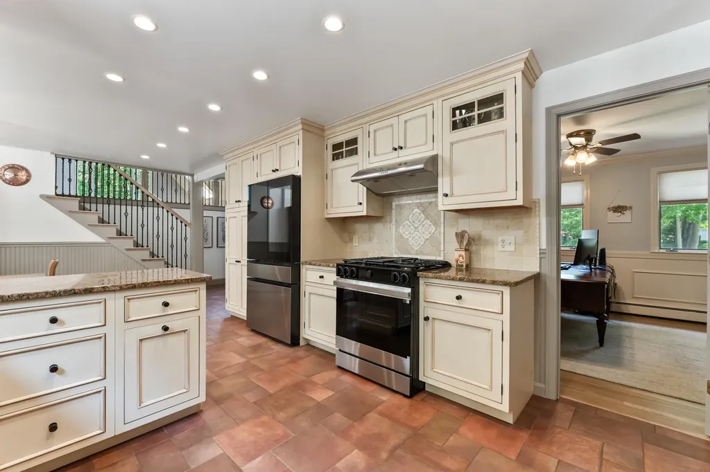 106 Fieldstone Estates Road York ME 03909