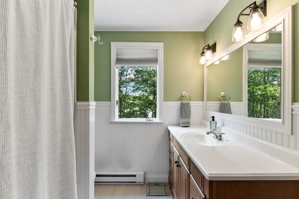 106 Fieldstone Estates Road York ME 03909