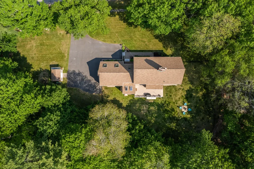 106 Fieldstone Estates Road York ME 03909