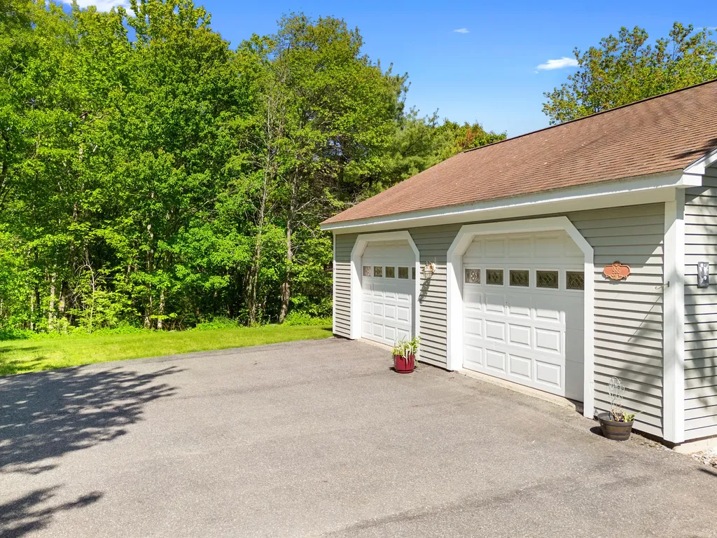 986 Finntown Road Warren ME 04864