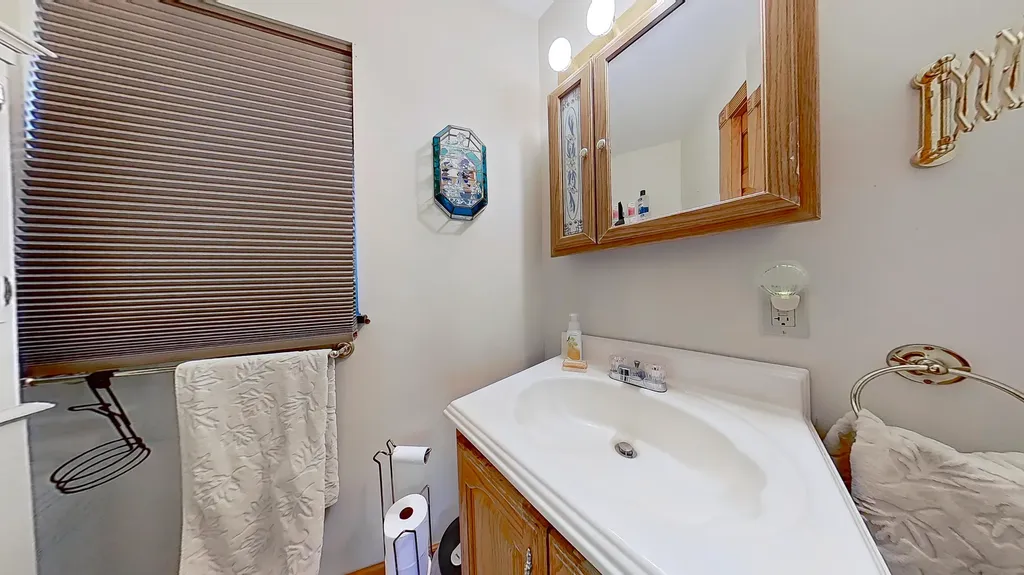 986 Finntown Road Warren ME 04864