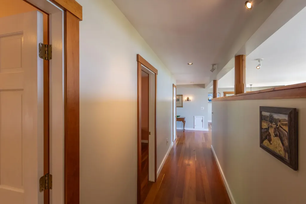 299 Island Avenue Saint George ME 04859