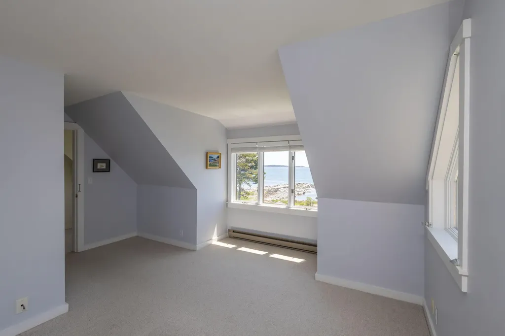 299 Island Avenue Saint George ME 04859