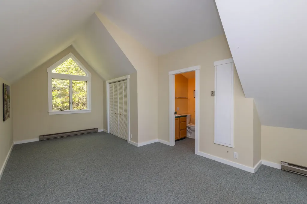 299 Island Avenue Saint George ME 04859