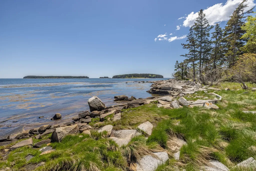 Lot 41 Island Avenue Saint George ME 04859
