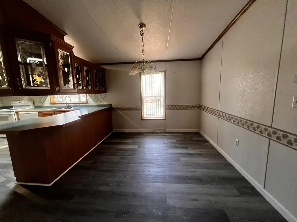 30 Marsh Brook Crossing Sanford ME 04073