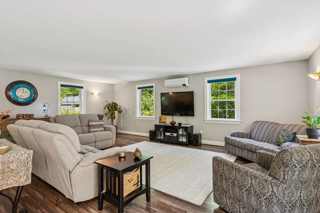 4 Pine Wood Circle Arundel ME 04046