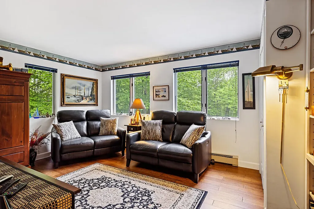 363 Winthrop Center Road Winthrop ME 04364