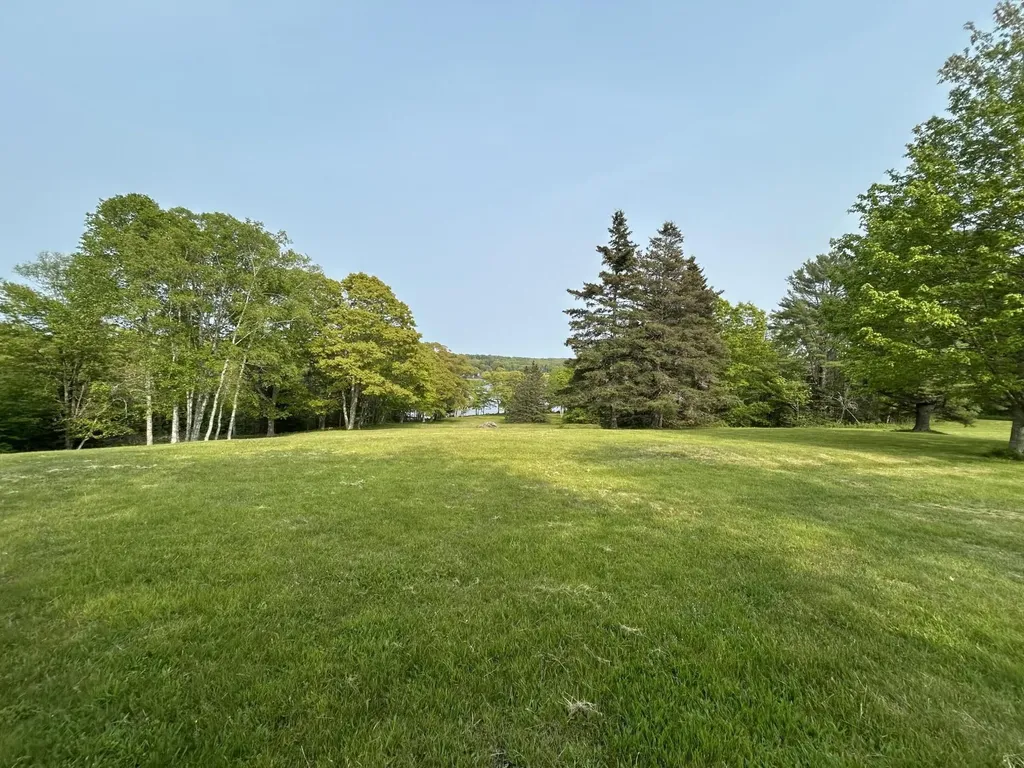 254 Pemaquid Harbor Road Bristol ME 04558