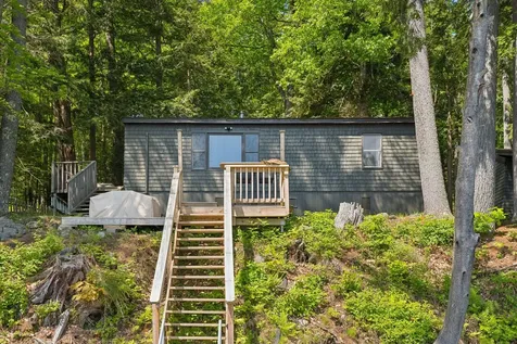 8 S Heritage Woods Lane Winthrop ME 04364