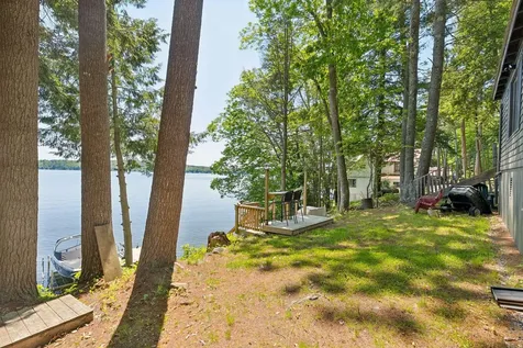 8 S Heritage Woods Lane Winthrop ME 04364