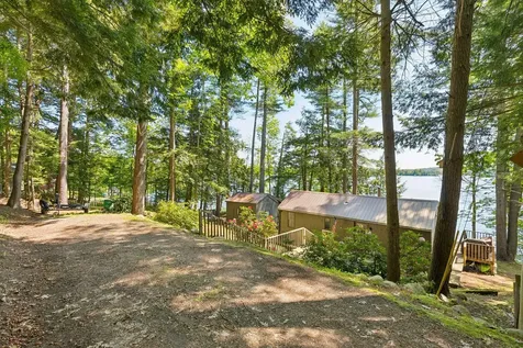 8 S Heritage Woods Lane Winthrop ME 04364