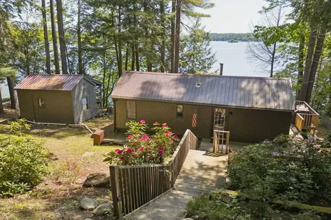 8 S Heritage Woods Lane Winthrop ME 04364