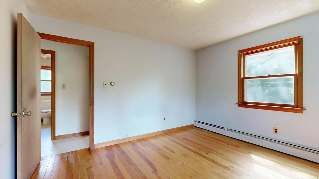 171 Sanford Road Alfred ME 04002