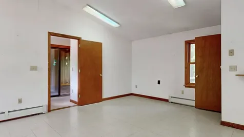 171 Sanford Road Alfred ME 04002