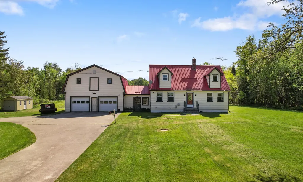 87 Southard Avenue Kenduskeag ME 04450