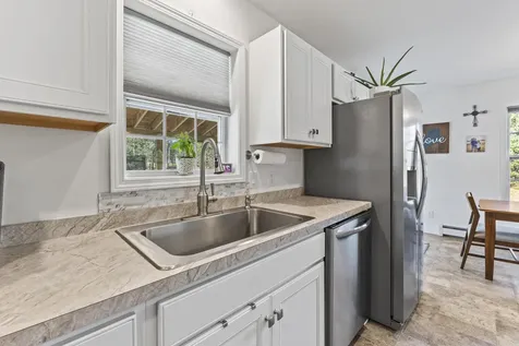 6 Jackson Lane Kennebunk ME 04043