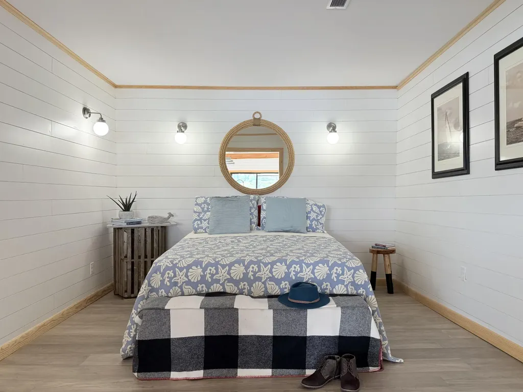 32 Water Street Lubec ME 04652