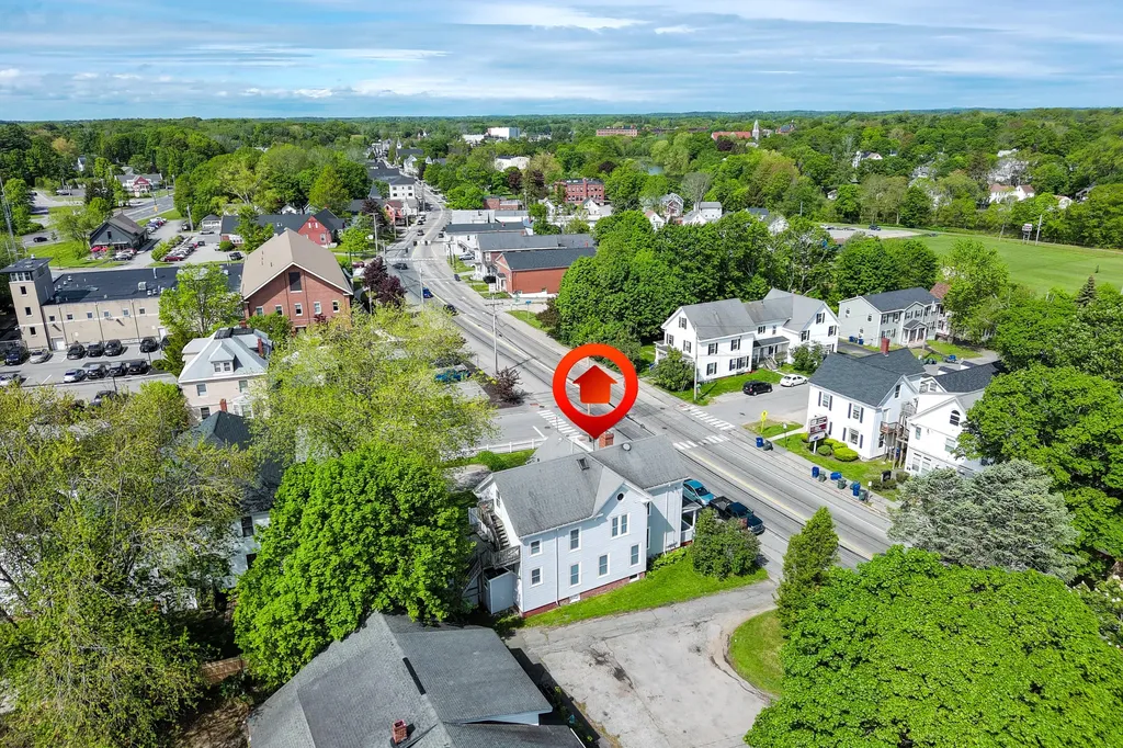 546 Main Street Westbrook ME 04092