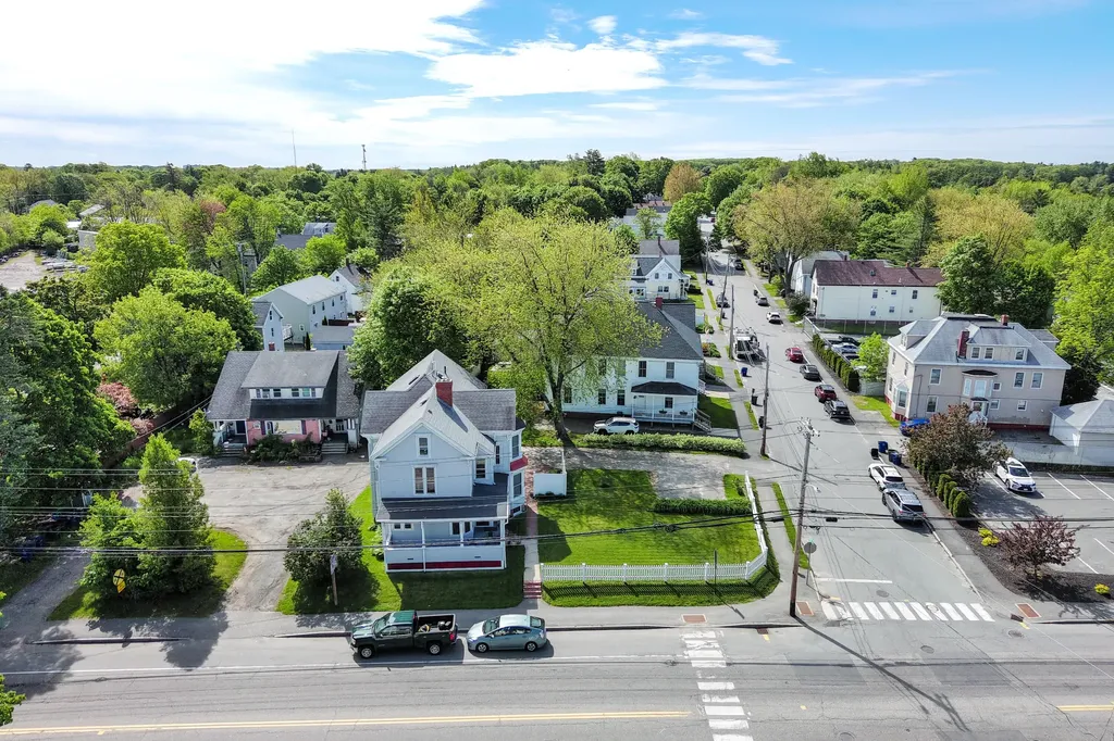 546 Main Street Westbrook ME 04092